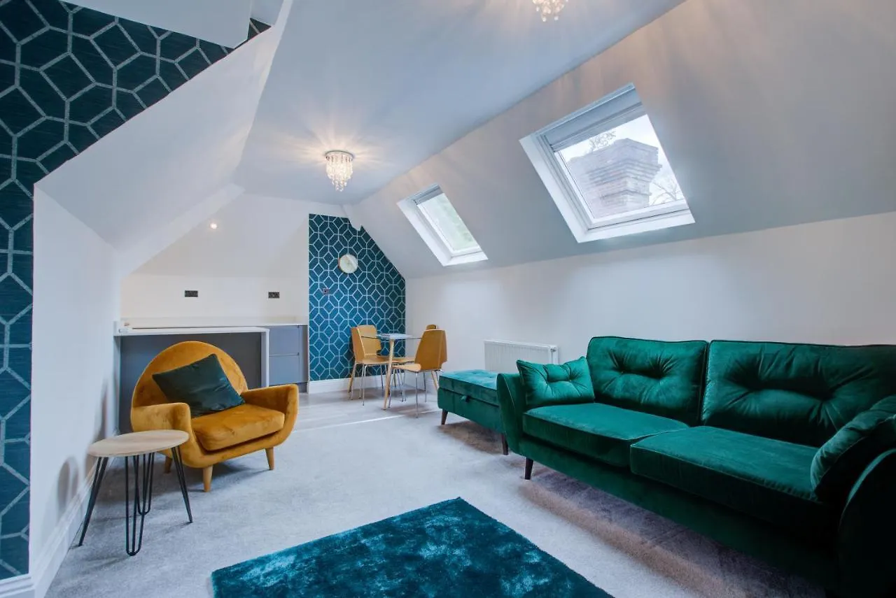 Luxury 3 Bedroom Apartment Close To Beach, Bournemouth & Meyrick Park 0*,  United Kingdom